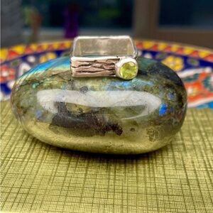 Sterling Silver + Peridot Gemstone Ring, Sz 6.75